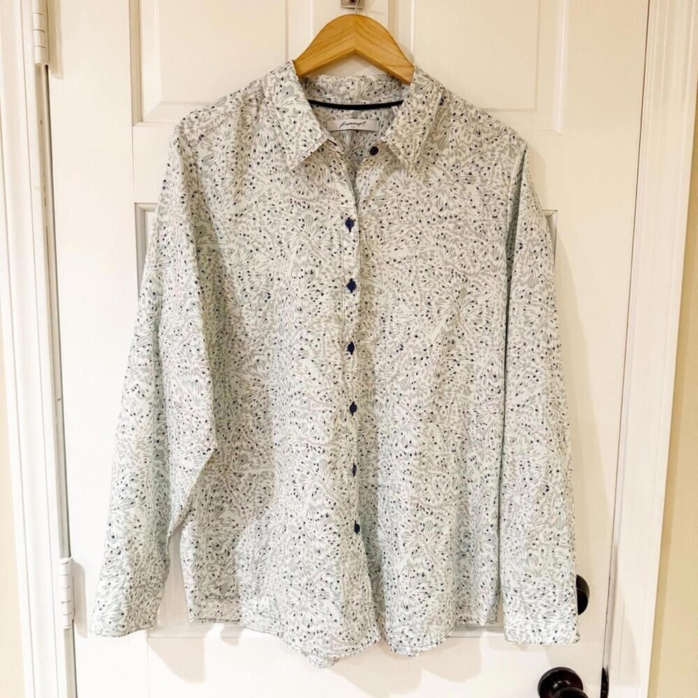 Foxcroft Women's Blue and White Shirt